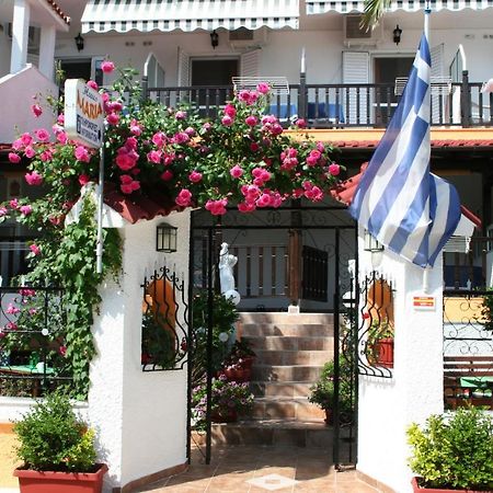 Aparthotel Haus Maria Nea Poteidaia Exterior foto