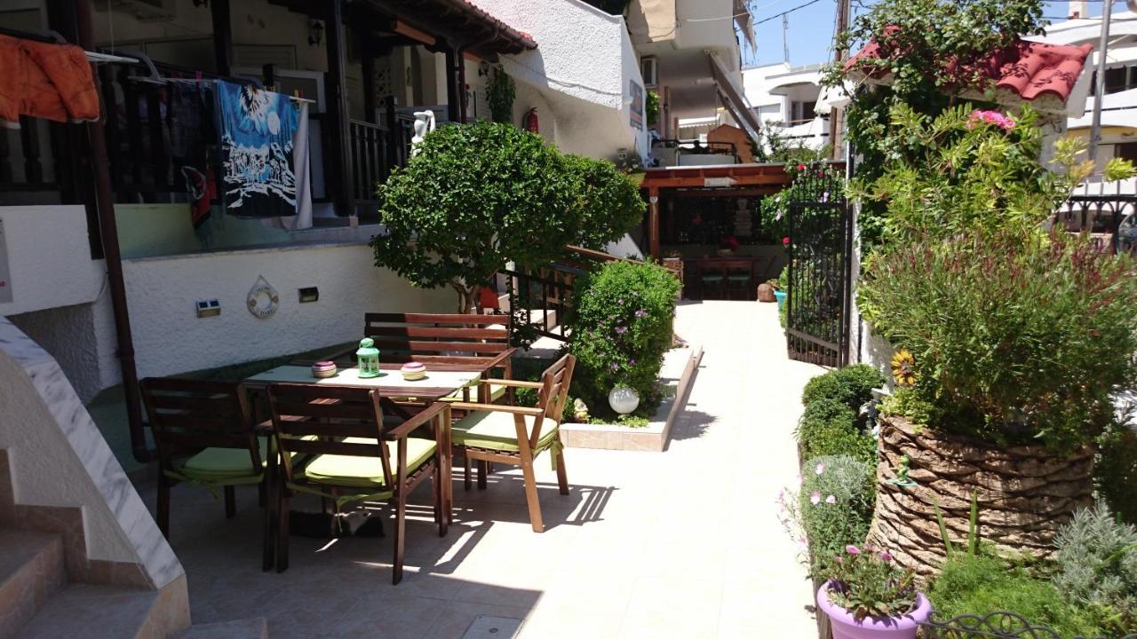 Aparthotel Haus Maria Nea Poteidaia Exterior foto