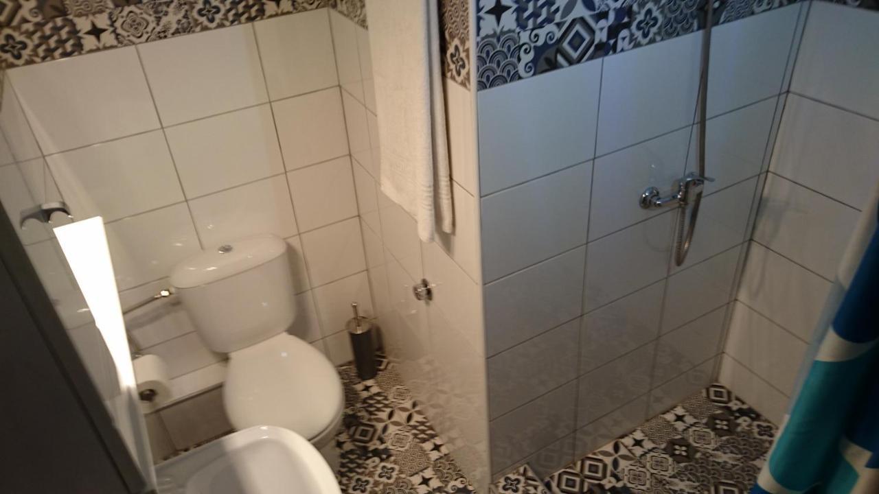 Aparthotel Haus Maria Nea Poteidaia Exterior foto